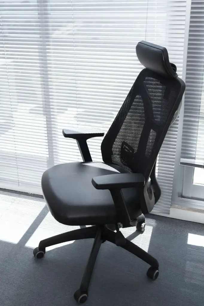 Ergonomic Mesh Executive Chair